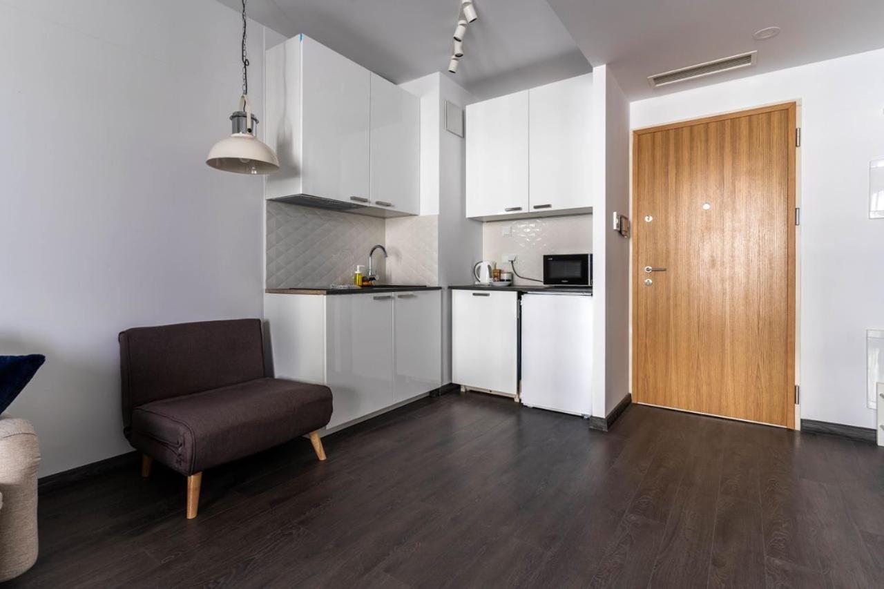 Golden Apartments Warsaw - Bright And Modern Apartments -Premium Building In Top Location- Solidarnosci Екстериор снимка