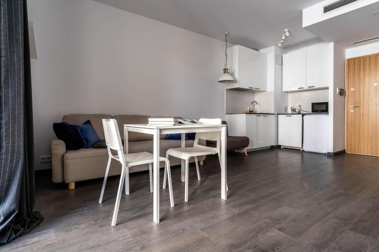 Golden Apartments Warsaw - Bright And Modern Apartments -Premium Building In Top Location- Solidarnosci Екстериор снимка