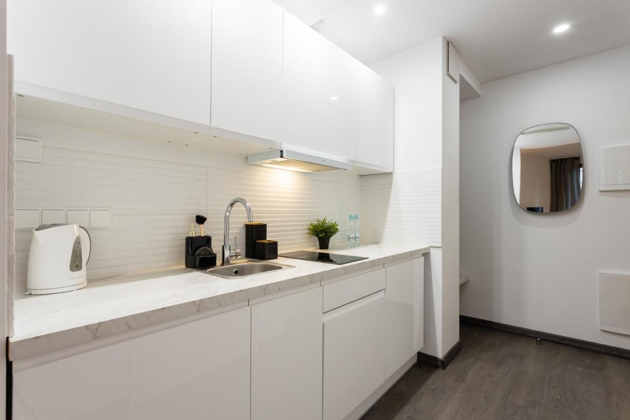 Golden Apartments Warsaw - Bright And Modern Apartments -Premium Building In Top Location- Solidarnosci Екстериор снимка