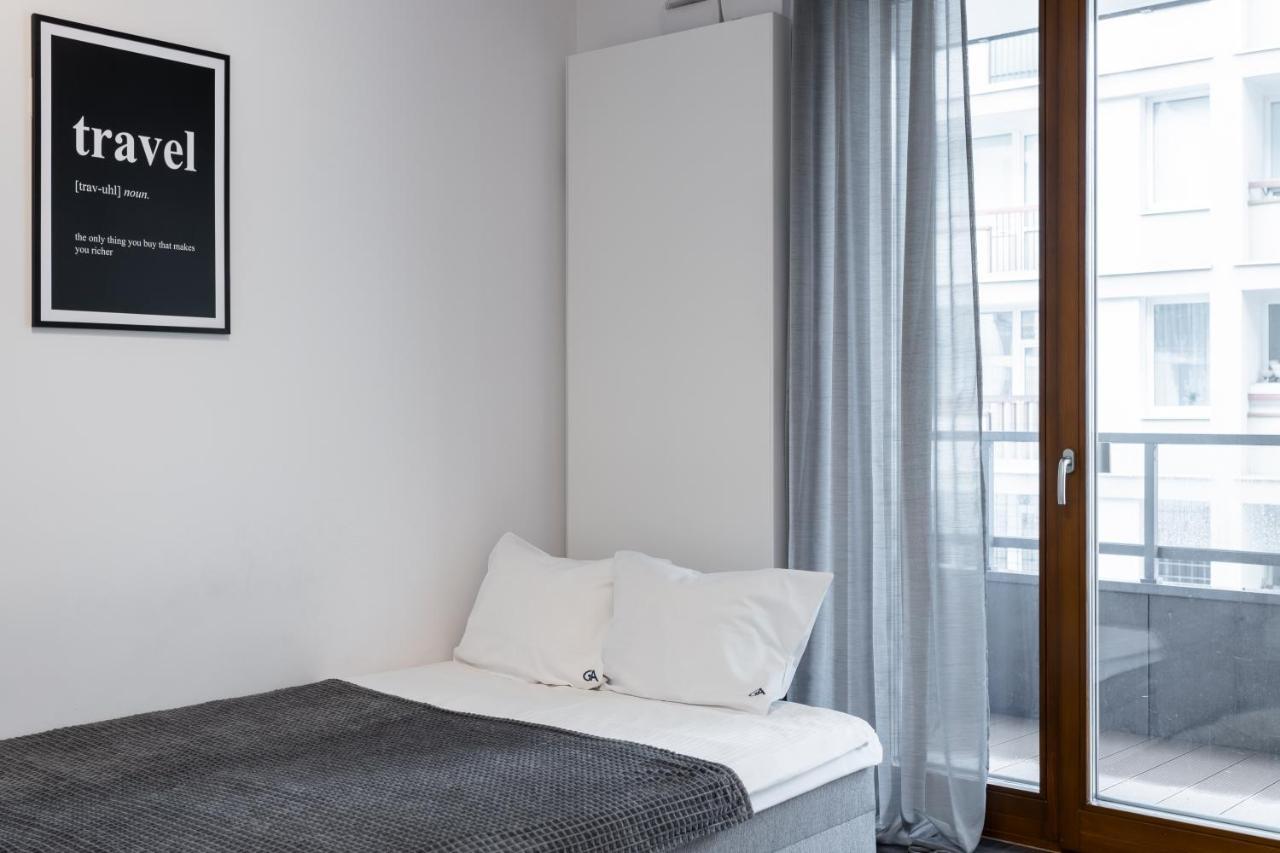Golden Apartments Warsaw - Bright And Modern Apartments -Premium Building In Top Location- Solidarnosci Екстериор снимка